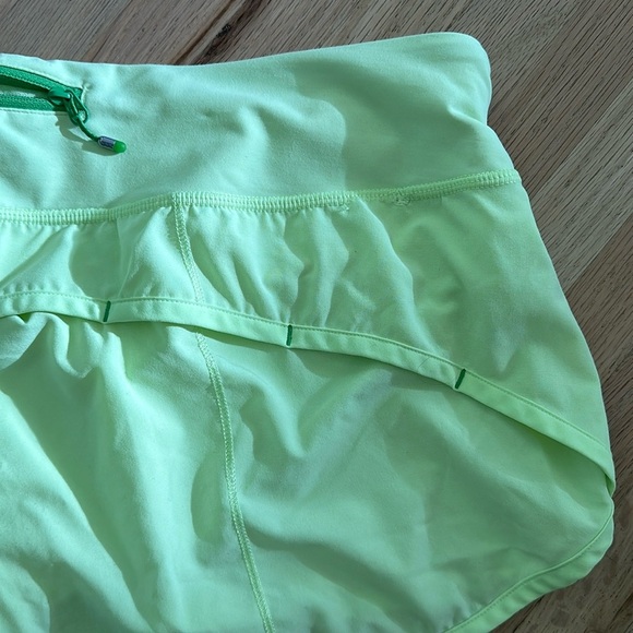 Lululemon Run Speed Short Women's Athletic Shorts size 10 lime green neon - Picture 15 of 15